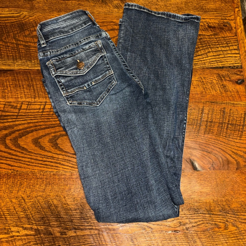 Women's Mid Rise Straight Leg Jeans